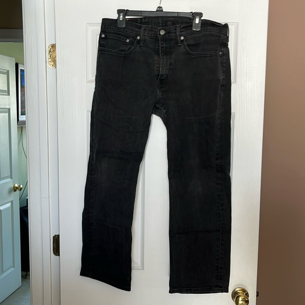 Black Levi’s jeans 34/30 loose fit